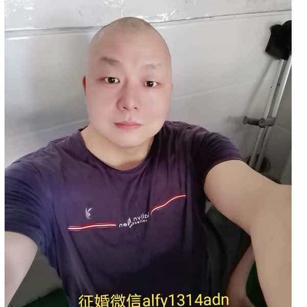 45岁岁湖南单身帅哥 - 崇左吉缘网